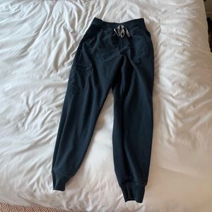 Womens figs high waisted Zamora joggers size small petite